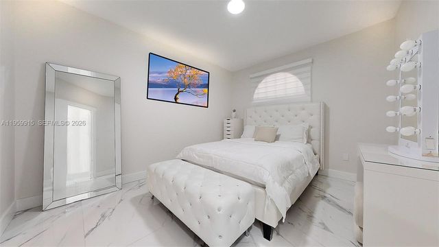 2340 SW 139th Ave, Miami, FL 33175