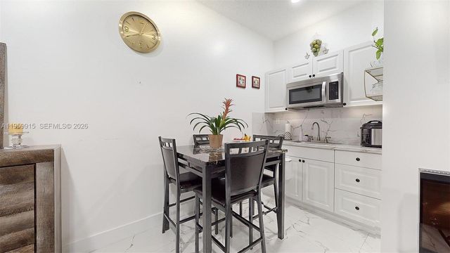 2340 SW 139th Ave, Miami, FL 33175