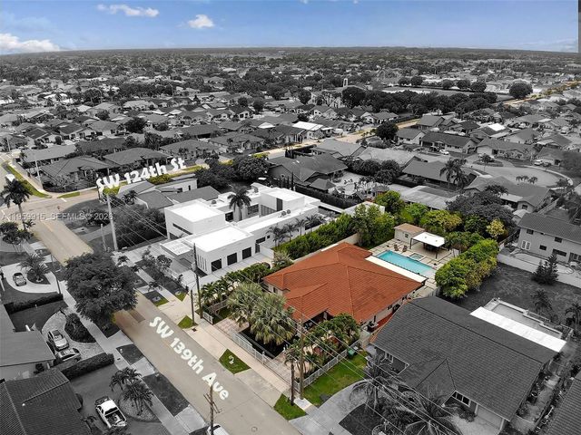 2340 SW 139th Ave, Miami, FL 33175