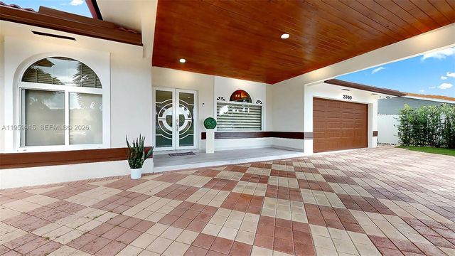2340 SW 139th Ave, Miami, FL 33175