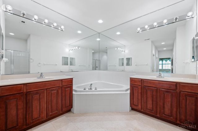 6909 Gentry Lane, Deerfield Twp., OH 45040