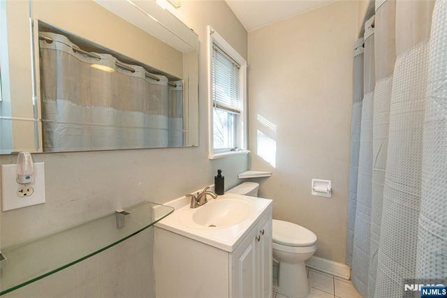 181 Ridge Avenue, Park Ridge, NJ 07656