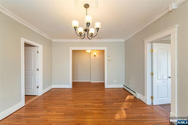 181 Ridge Avenue, Park Ridge, NJ 07656