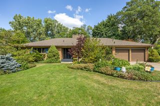 132 Morningside Drive, Grand Rapids, MI 49506