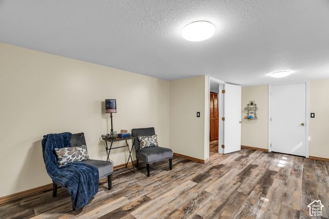 2282 FRUITLAND DR, North Ogden, UT 84414