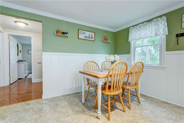 787 Westchester Avenue, Irondequoit, NY 14609