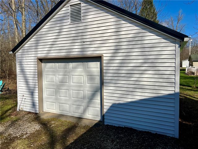 9926 Wigwam Trl, Shenango, PA 16424