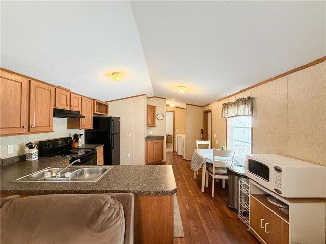 9926 Wigwam Trl, Shenango, PA 16424