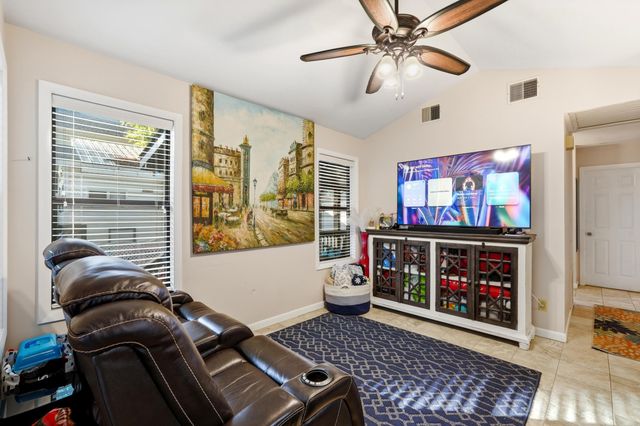 6001-1725 S Kings Hwy., Myrtle Beach, SC 29575