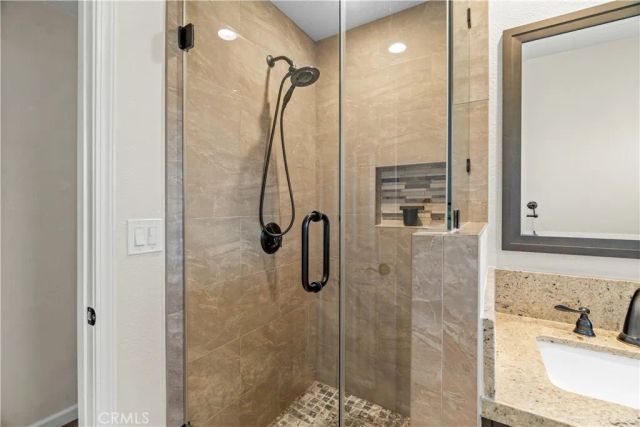 820 Durham, La Habra, CA 90631