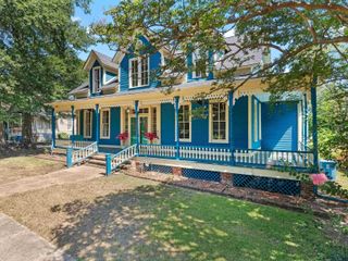 601 E Austin, Marshall, TX 75670