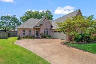 1279 RIVER RIDGE DR, Collierville, TN 38017
