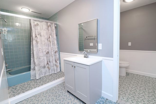 611 Bunker Hill Avenue, Waterbury, CT 06708