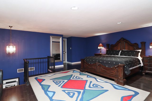 611 Bunker Hill Avenue, Waterbury, CT 06708