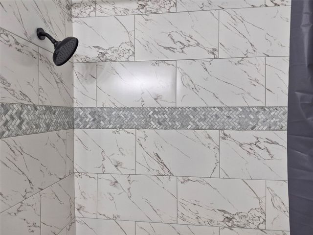 103 Ironwood Street, Lake Jackson, TX 77566