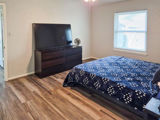 103 Ironwood Street, Lake Jackson, TX 77566