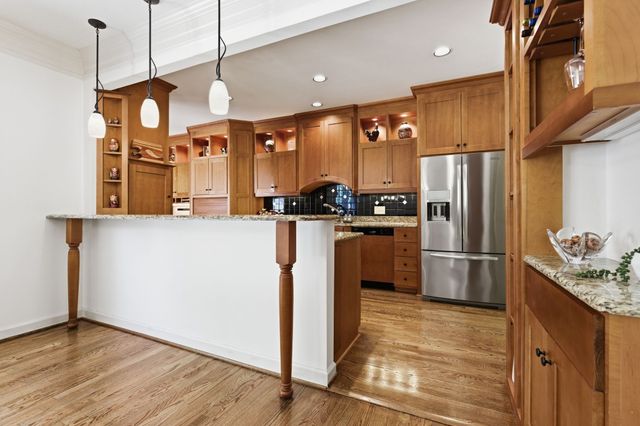1464 Tyne Blvd, Nashville, TN 37215