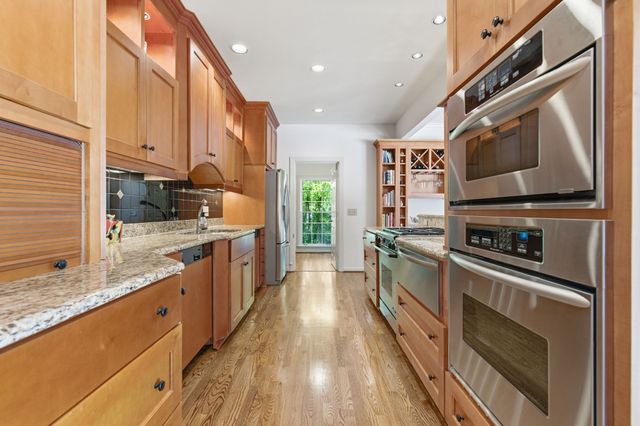 1464 Tyne Blvd, Nashville, TN 37215