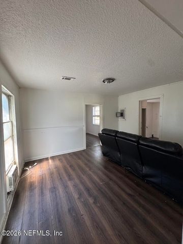 1767 BROADWAY Avenue, Jacksonville, FL 32209