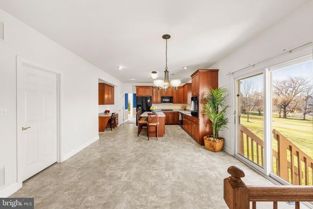 11 HARVEST DRIVE, Plainsboro, NJ 08536