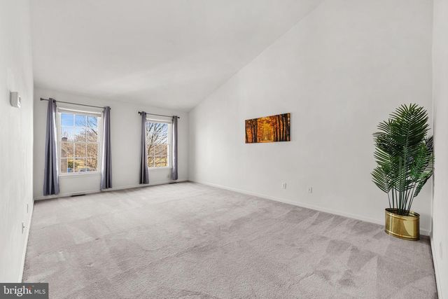 11 HARVEST DRIVE, Plainsboro, NJ 08536