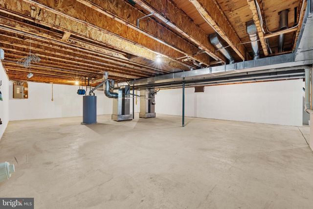 11 HARVEST DRIVE, Plainsboro, NJ 08536