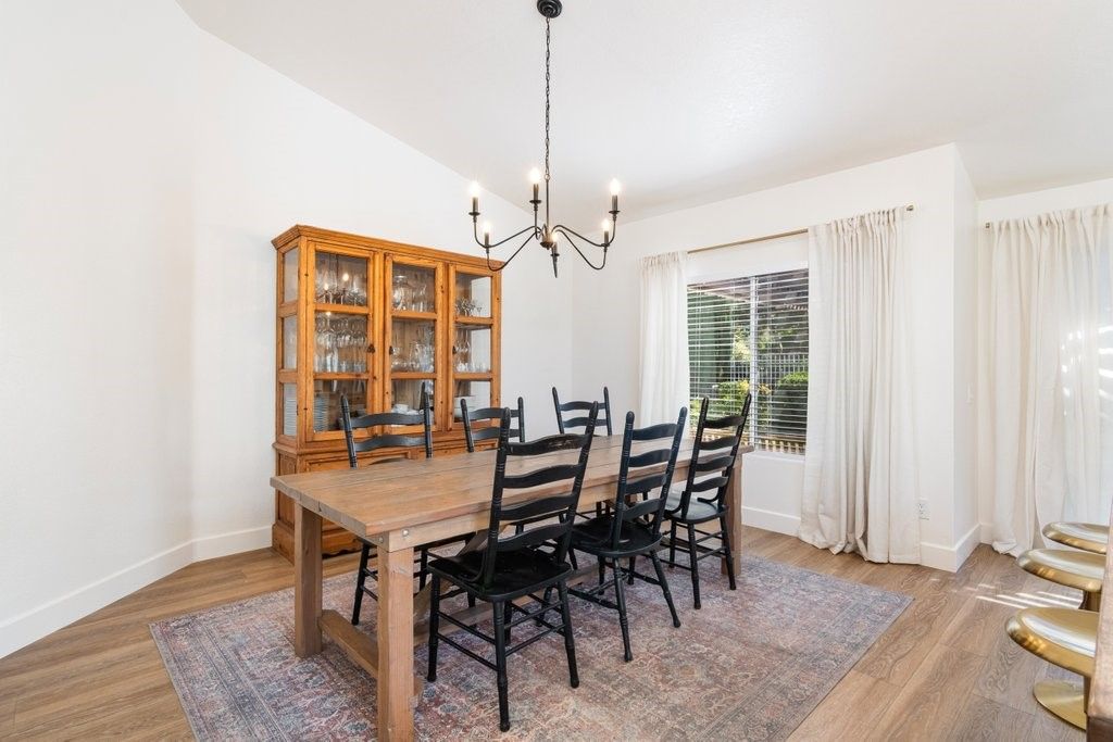 Image 9 of property listing at 43634 Corte Cabral, Temecula, CA 92592