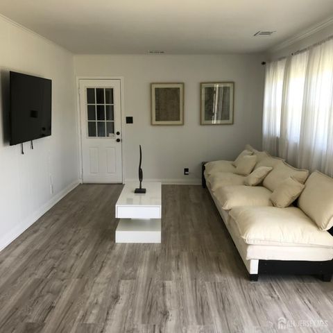 457 Ford Avenue, Fords, NJ 08863