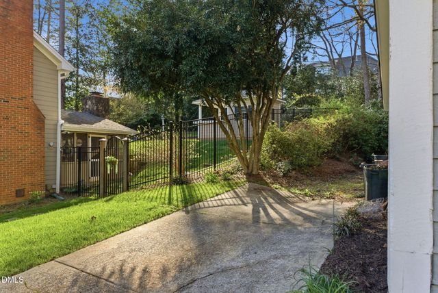 1513 Dellwood Drive, Raleigh, NC 27607