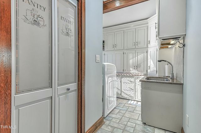 159 Columbine Road, Kingsport, TN 37660