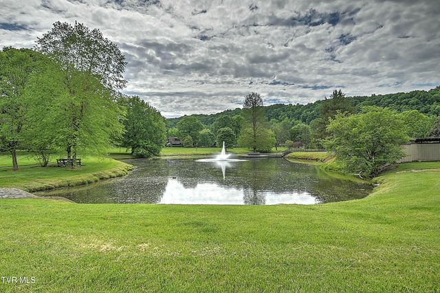 159 Columbine Road, Kingsport, TN 37660