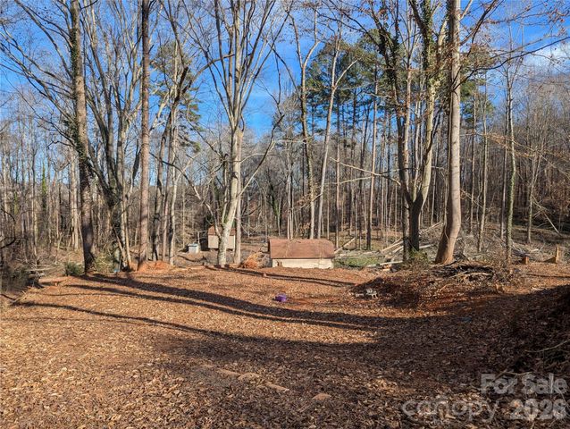 2344 Hillcrest Road, Dallas, NC 28034