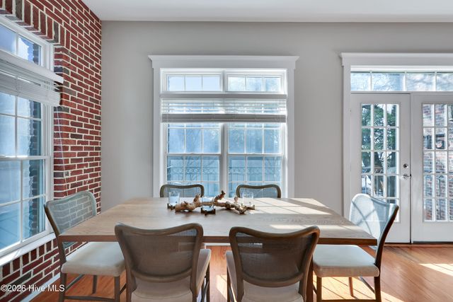 715 N 4th Street Apt 205, Wilmington, NC 28401