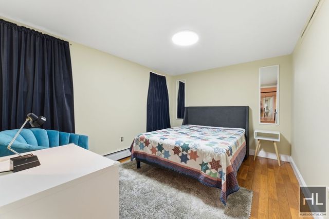 675 E 53rd Street, New York City, NY 11203