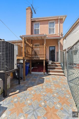 675 E 53rd Street, New York City, NY 11203