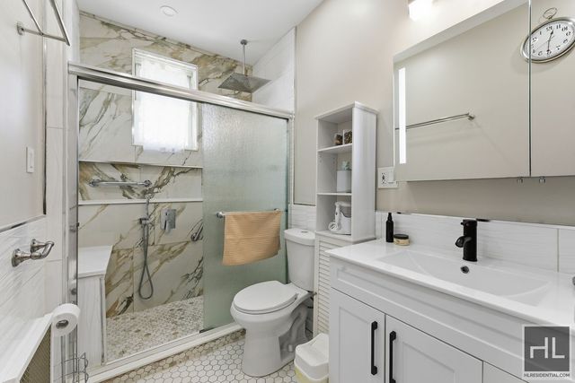 675 E 53rd Street, New York City, NY 11203