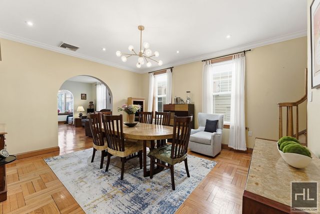 675 E 53rd Street, New York City, NY 11203