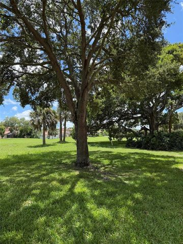 3450 N Pinewalk Drive N 421, Margate, FL 33063