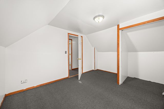 1527 Wentworth Avenue, Calumet City, IL 60409