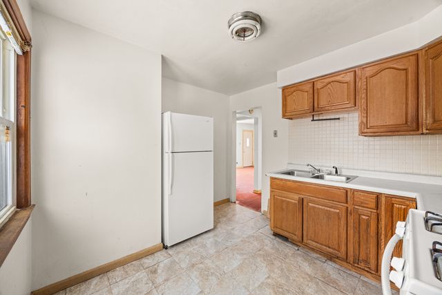 1527 Wentworth Avenue, Calumet City, IL 60409