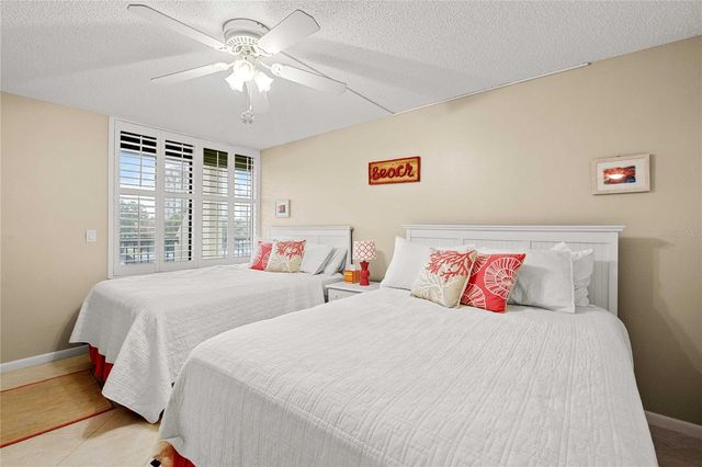 9525 BLIND PASS ROAD 206, St Petersburg, FL 33706