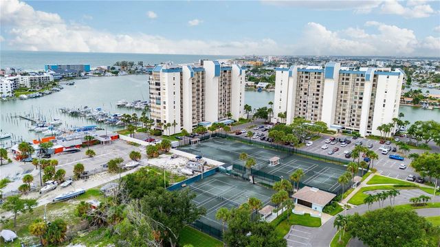 9525 BLIND PASS ROAD 206, St Petersburg, FL 33706