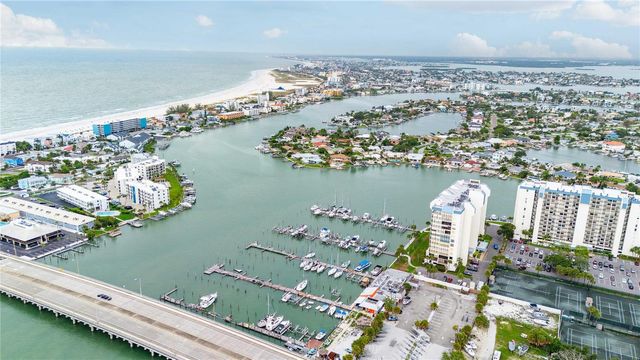 9525 BLIND PASS ROAD 206, St Petersburg, FL 33706