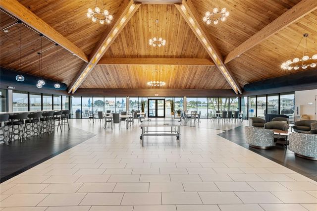 9525 BLIND PASS ROAD 206, St Petersburg, FL 33706