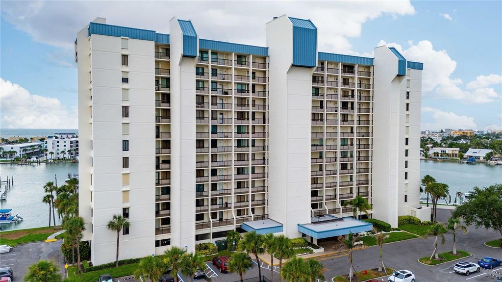 9525 BLIND PASS ROAD 206, St Petersburg, FL 33706