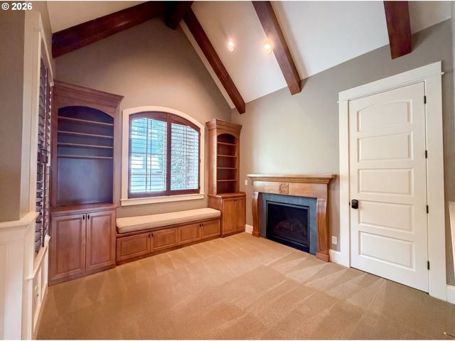 2835 Nw PINNACLE Dr, Portland, OR 97229