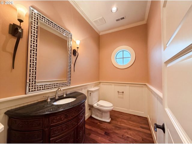 2835 Nw PINNACLE Dr, Portland, OR 97229