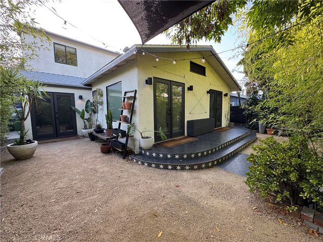 1900 Berkeley, Echo Park, CA 90026