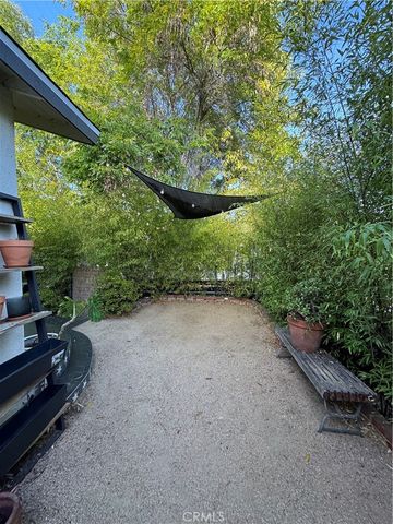 1900 Berkeley, Echo Park, CA 90026