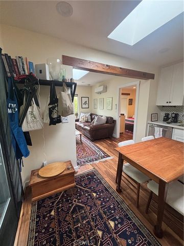 1900 Berkeley, Echo Park, CA 90026